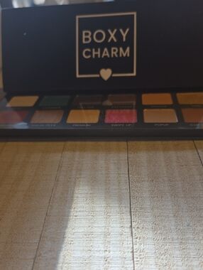 BOXyCharm Eyeshadow Palette - 12 beautiful colors